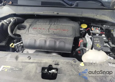 2018 Jeep Compass Altitude 4X4 z USA, uszkodzony, nr VIN 3C4NJDBB0JT393916